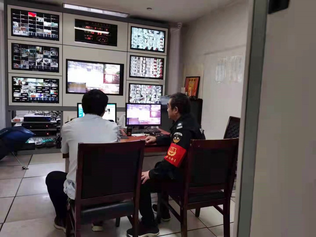4监控室.jpg 4监控室
